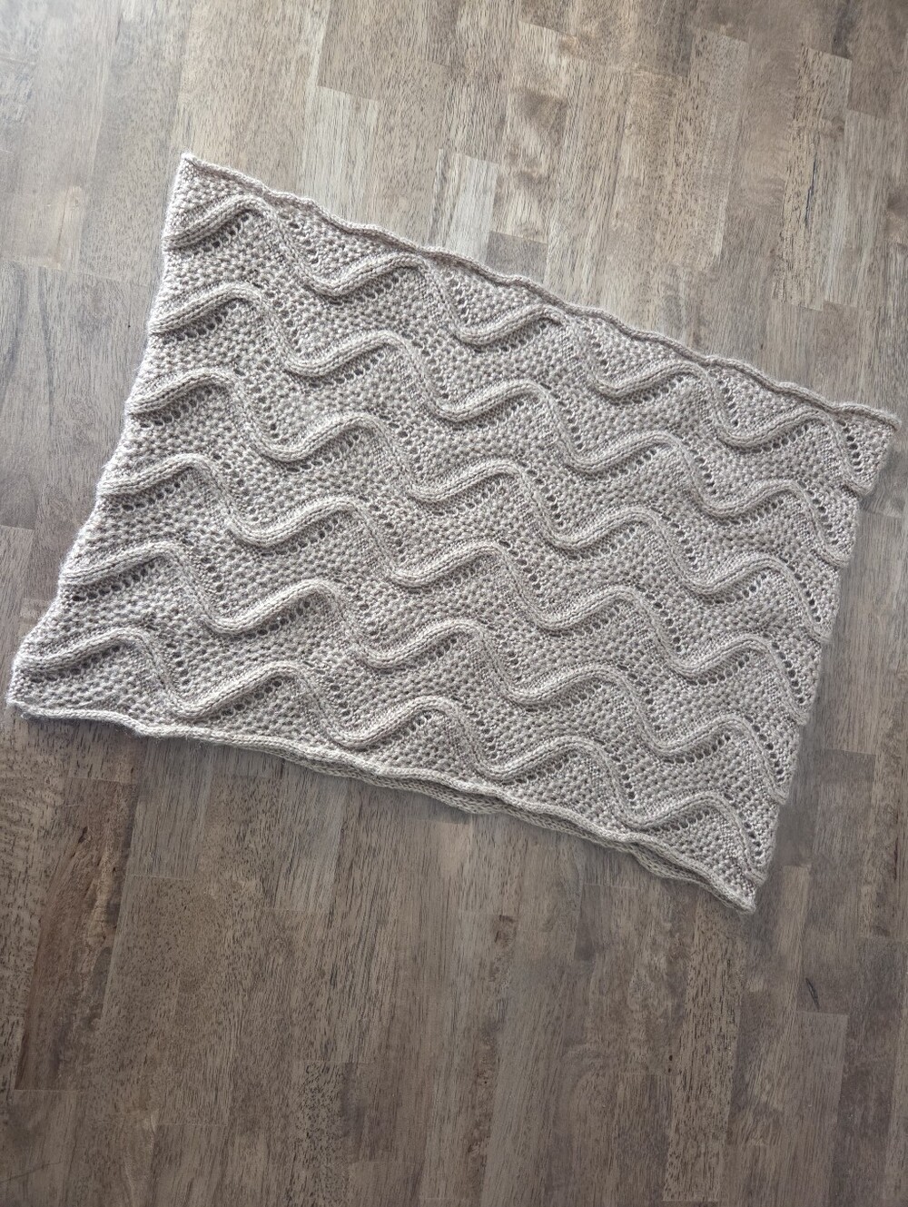 Neutral Wave Knit Neck Cowl